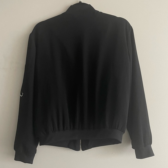 Zara Basics Black Jacket - Picture 2 of 4